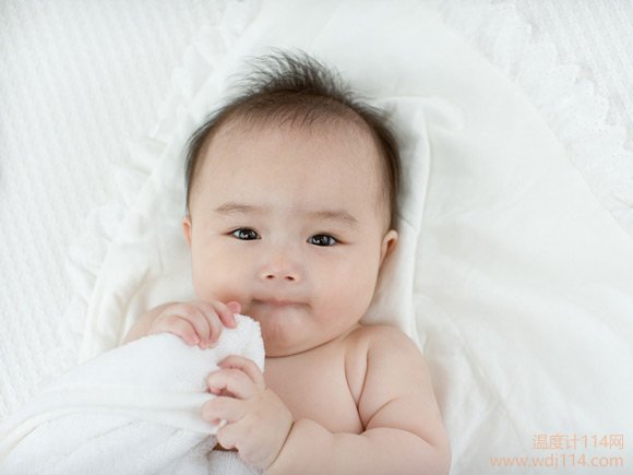 红外线温度计对婴儿有害吗？